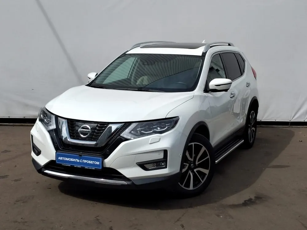 Nissan X-Trail Image 1